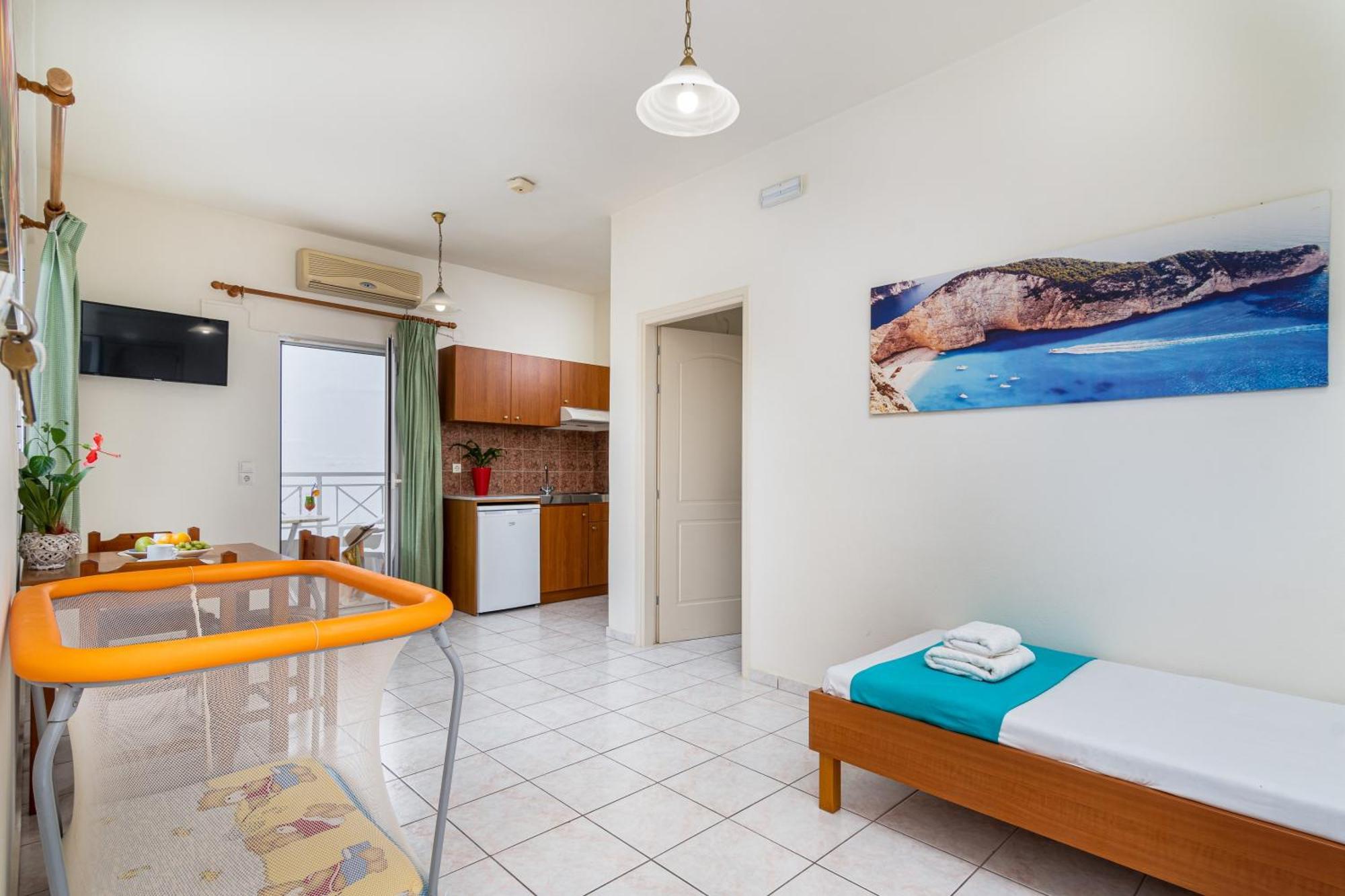 Mylos Apartments Anissaras แอร์ซอนิสซอส ภายนอก รูปภาพ